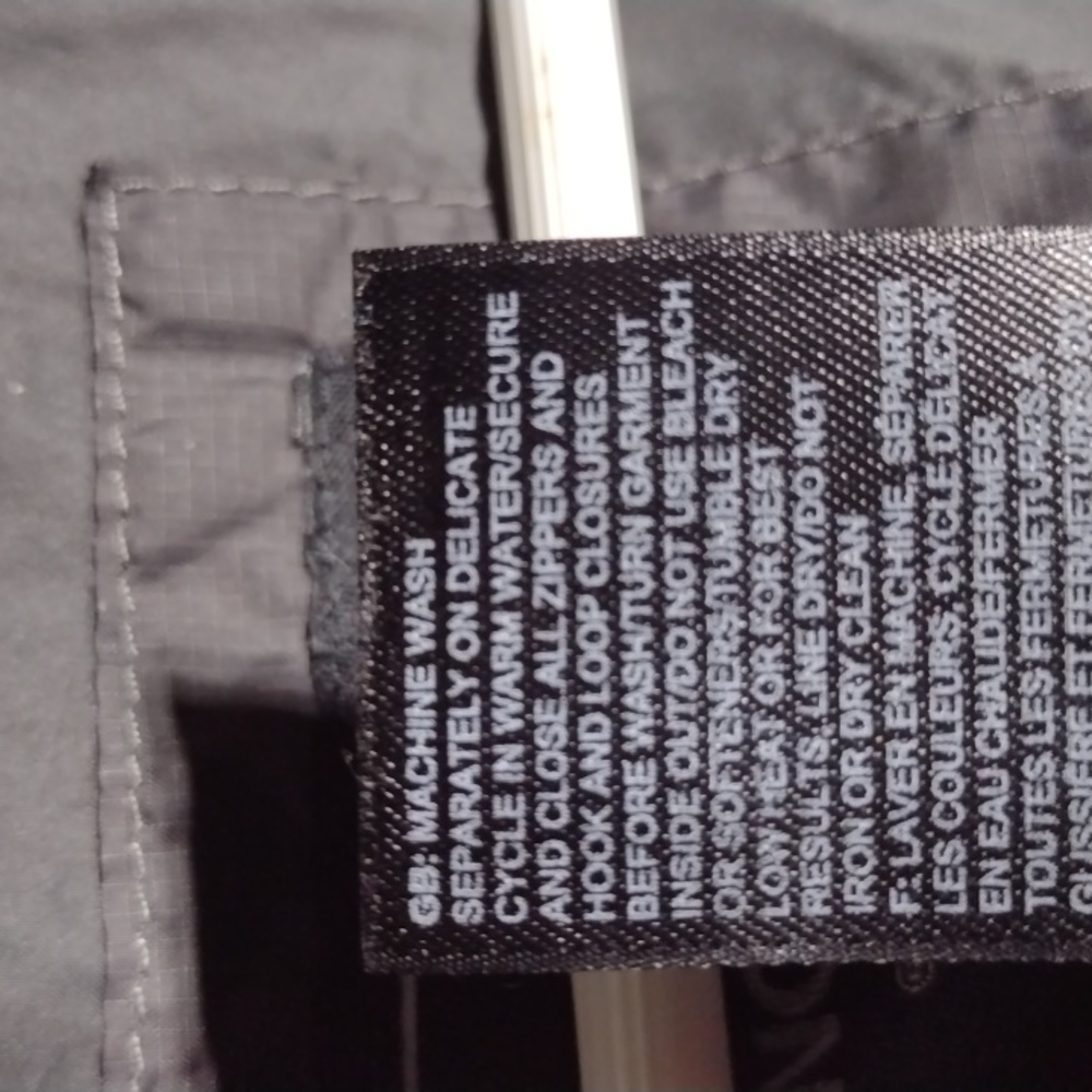 The North Face Jacket - Picture 12 of 12